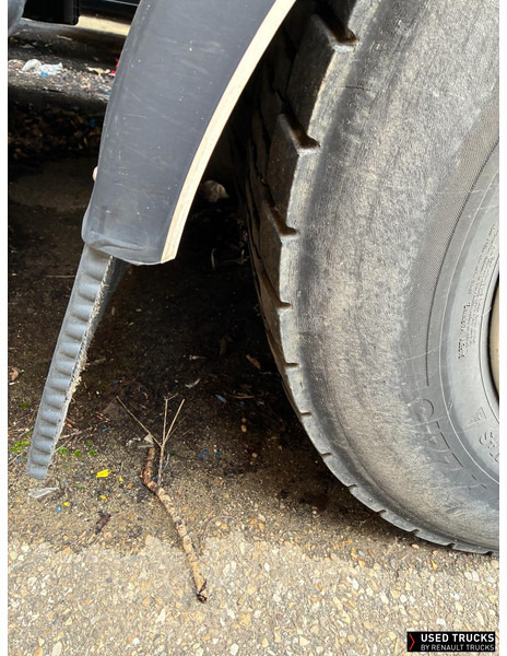 Renault Trucks D Wide - Truck: picture 3 Renault Trucks D Wide - Truck: picture 3