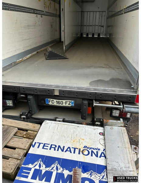 Renault Trucks D Wide - Truck: picture 5 Renault Trucks D Wide - Truck: picture 5