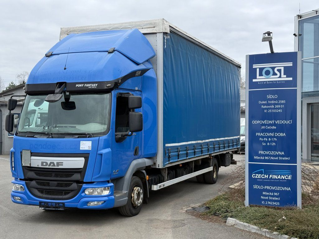 DAF LF220 EURO 6 - Curtain side truck: picture 1 DAF LF220 EURO 6 - Curtain side truck: picture 1
