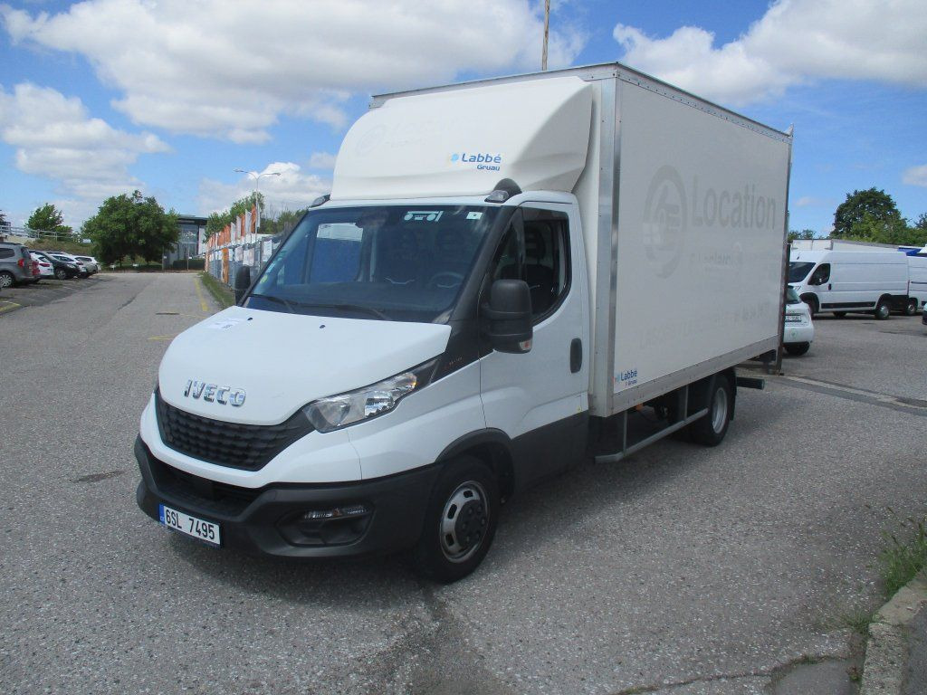 Iveco 35C16 Daily 3,0l - Closed box van: picture 1 Iveco 35C16 Daily 3,0l - Closed box van: picture 1