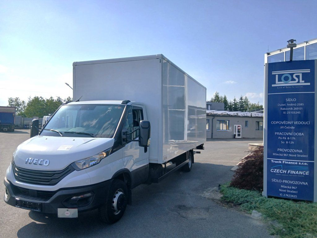 Iveco 72-210 (70C210) - Closed box van: picture 1 Iveco 72-210 (70C210) - Closed box van: picture 1