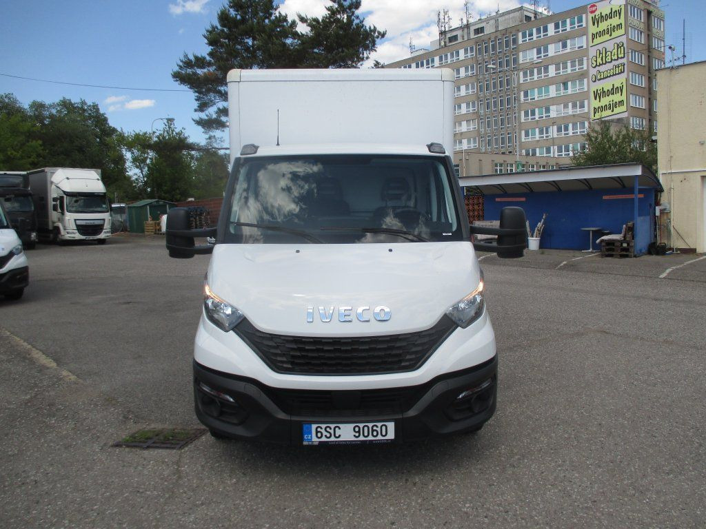 Iveco Daily 35C16 - Closed box van: picture 2 Iveco Daily 35C16 - Closed box van: picture 2