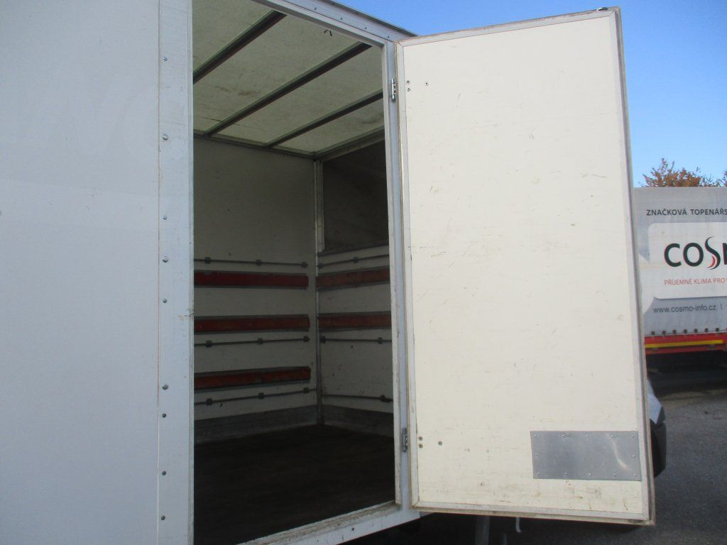 Iveco Daily 35C16 , Höhe 2,3m - Closed box van: picture 5 Iveco Daily 35C16 , Höhe 2,3m - Closed box van: picture 5