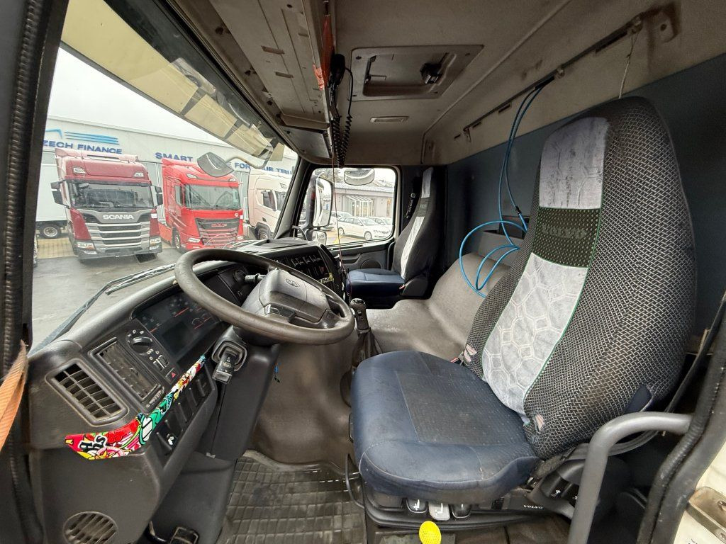 Tipper Iveco FM440 8x6: picture 13 Tipper Iveco FM440 8x6: picture 13