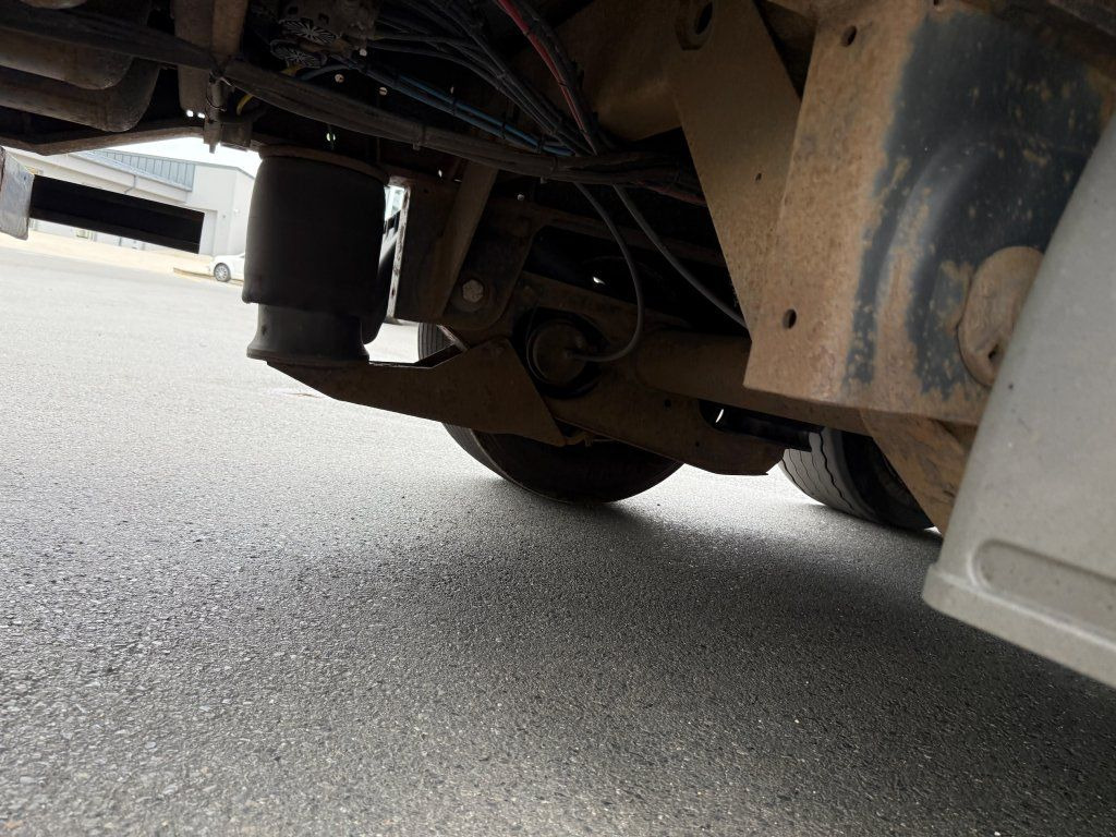 Kögel S24-1 MEGA/lowdeck - Curtainsider semi-trailer: picture 5 Kögel S24-1 MEGA/lowdeck - Curtainsider semi-trailer: picture 5