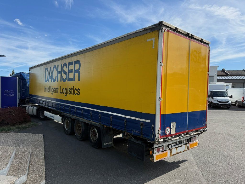 Krone SD - Curtainsider semi-trailer: picture 4 Krone SD - Curtainsider semi-trailer: picture 4