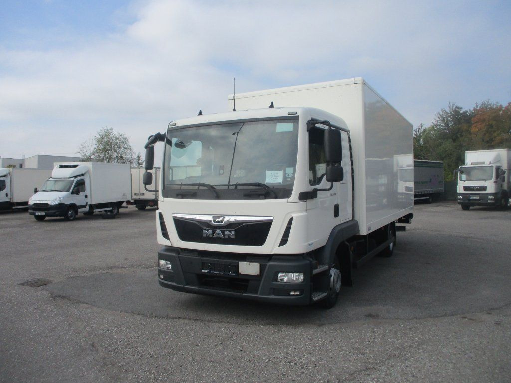MAN TGL 8.190 - Closed box van: picture 3 MAN TGL 8.190 - Closed box van: picture 3