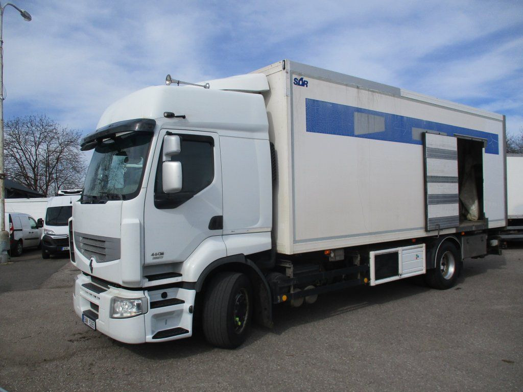 Renault Premium 460 - Refrigerated truck: picture 1 Renault Premium 460 - Refrigerated truck: picture 1
