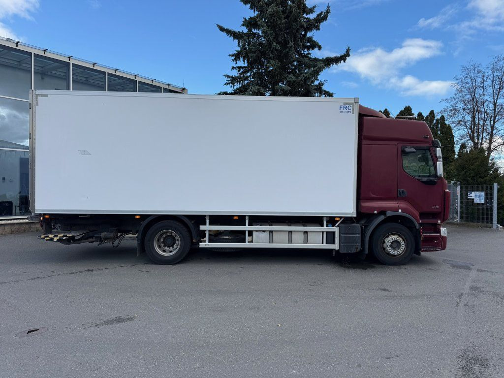 Renault Premium 460 - Refrigerated truck: picture 3 Renault Premium 460 - Refrigerated truck: picture 3