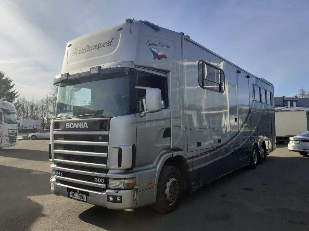 Scania 94G 300 Pferd/Horse-transport (M1 Zulassung) 6x2 - Horse truck: picture 2 Scania 94G 300 Pferd/Horse-transport (M1 Zulassung) 6x2 - Horse truck: picture 2