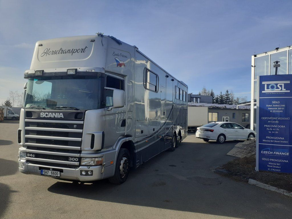 Scania 94G 300 Pferd/Horse-transport (M1 Zulassung) 6x2 - Horse truck: picture 1 Scania 94G 300 Pferd/Horse-transport (M1 Zulassung) 6x2 - Horse truck: picture 1