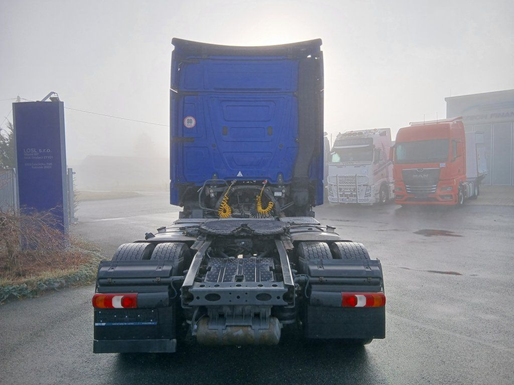 Mercedes-Benz 1845 Actros EURO 6 - Tractor unit: picture 5 Mercedes-Benz 1845 Actros EURO 6 - Tractor unit: picture 5