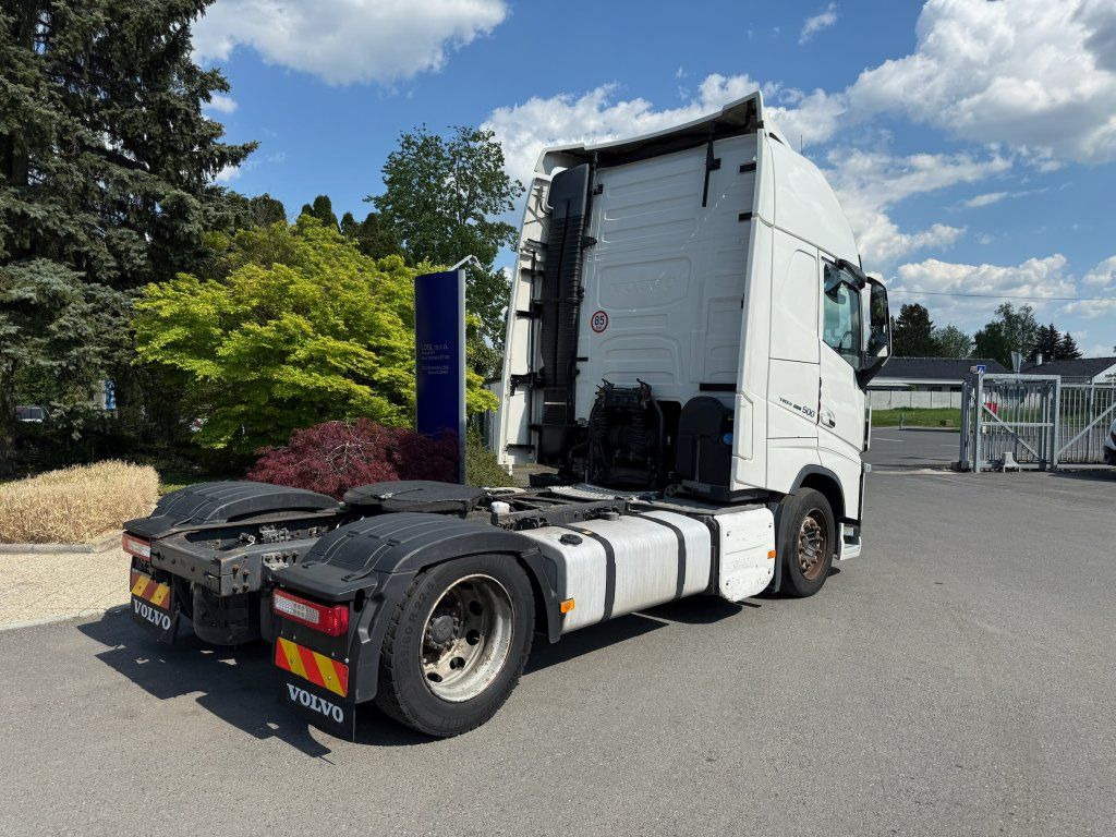 Volvo FH500 EURO 6 MEGA/lowdeck - Tractor unit: picture 4 Volvo FH500 EURO 6 MEGA/lowdeck - Tractor unit: picture 4