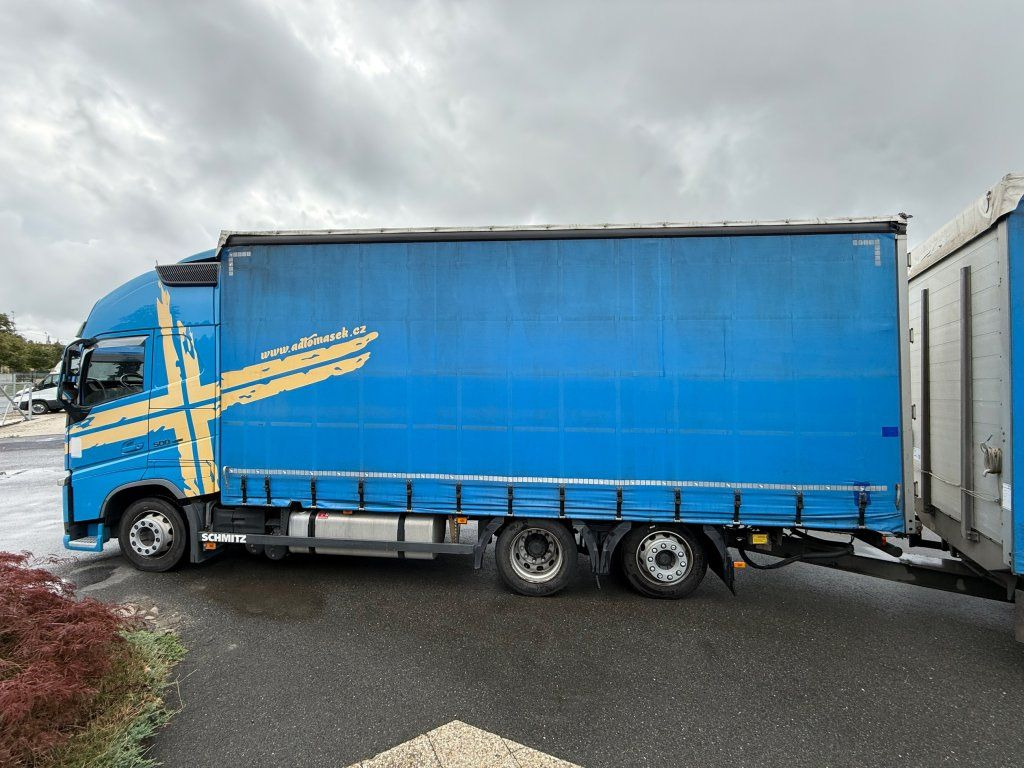 Volvo FH500 6x2 Euro 6 + Schmitz - Curtain side truck: picture 5 Volvo FH500 6x2 Euro 6 + Schmitz - Curtain side truck: picture 5