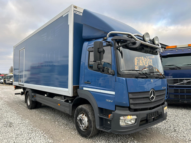 Mercedes-Benz Atego 1524 4x2 / TULOSSA / Katsastettu 11.2025 asti - Box truck: picture 4 Mercedes-Benz Atego 1524 4x2 / TULOSSA / Katsastettu 11.2025 asti - Box truck: picture 4