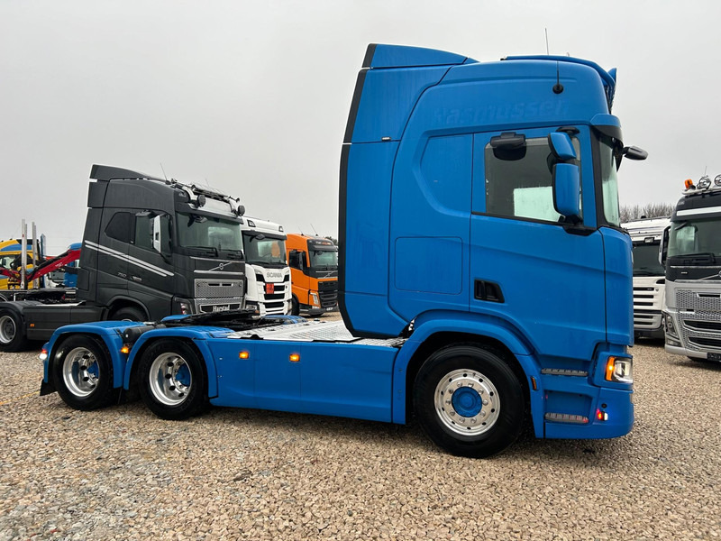 Scania R540 6x4 | RETARDER | FULL AIR | GOLD SERVICE HISTORY GOLD SERVICE HISTORY - Tractor unit: picture 4 Scania R540 6x4 | RETARDER | FULL AIR | GOLD SERVICE HISTORY GOLD SERVICE HISTORY - Tractor unit: picture 4