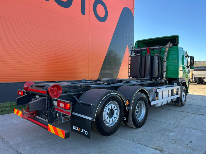 Volvo FM 450 | Hiab XR 17 ton | L=5300 mm - Hook lift truck: picture 4 Volvo FM 450 | Hiab XR 17 ton | L=5300 mm - Hook lift truck: picture 4