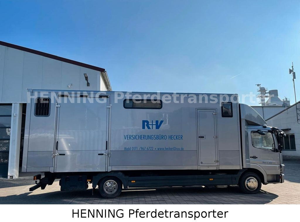 Mercedes-Benz Atego 818 - Horse truck: picture 5 Mercedes-Benz Atego 818 - Horse truck: picture 5