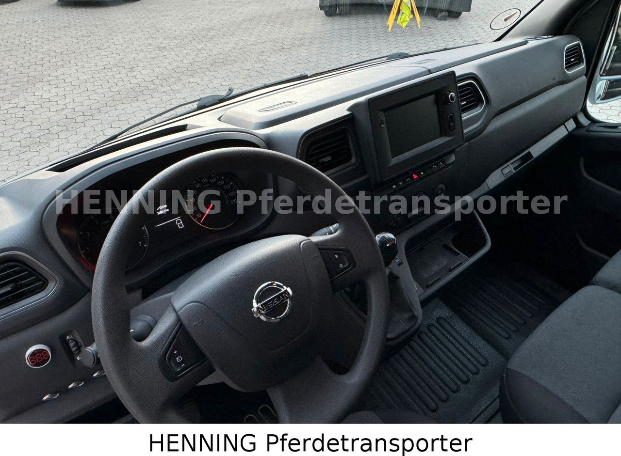 Livestock truck Nissan Interstar: picture 14