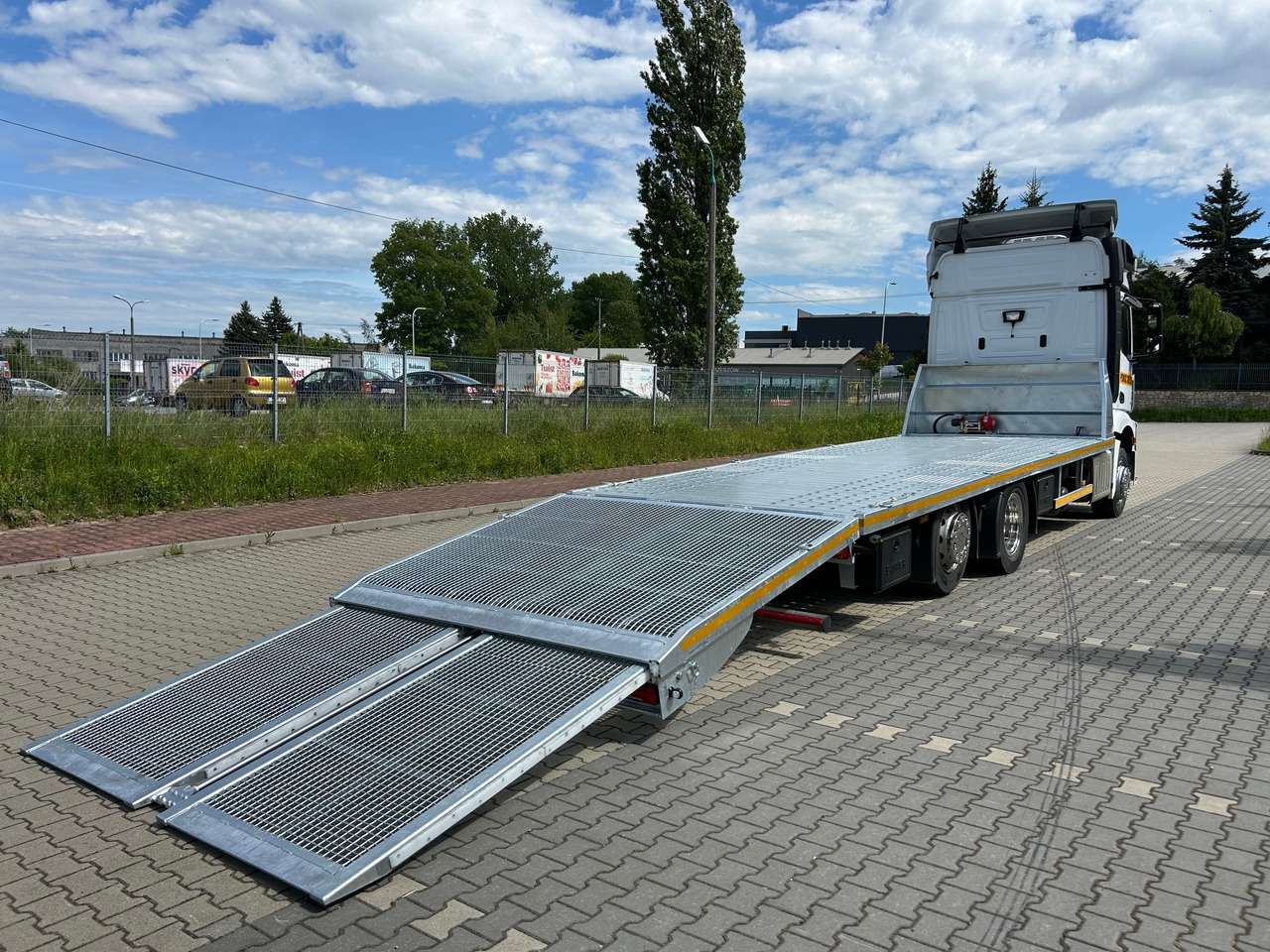 MERCEDES-BENZ Actros 2542 / 2019 / NEW Galvanized tow truck 2025 /9.5m - Car transporter truck: picture 4 MERCEDES-BENZ Actros 2542 / 2019 / NEW Galvanized tow truck 2025 /9.5m - Car transporter truck: picture 4