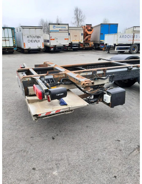 Mercedes-Benz Actros 1836 Chassis cab - Cab chassis truck: picture 4 Mercedes-Benz Actros 1836 Chassis cab - Cab chassis truck: picture 4