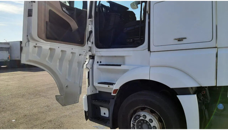 Mercedes-Benz Actros 1845 EEV - Tractor unit: picture 4 Mercedes-Benz Actros 1845 EEV - Tractor unit: picture 4