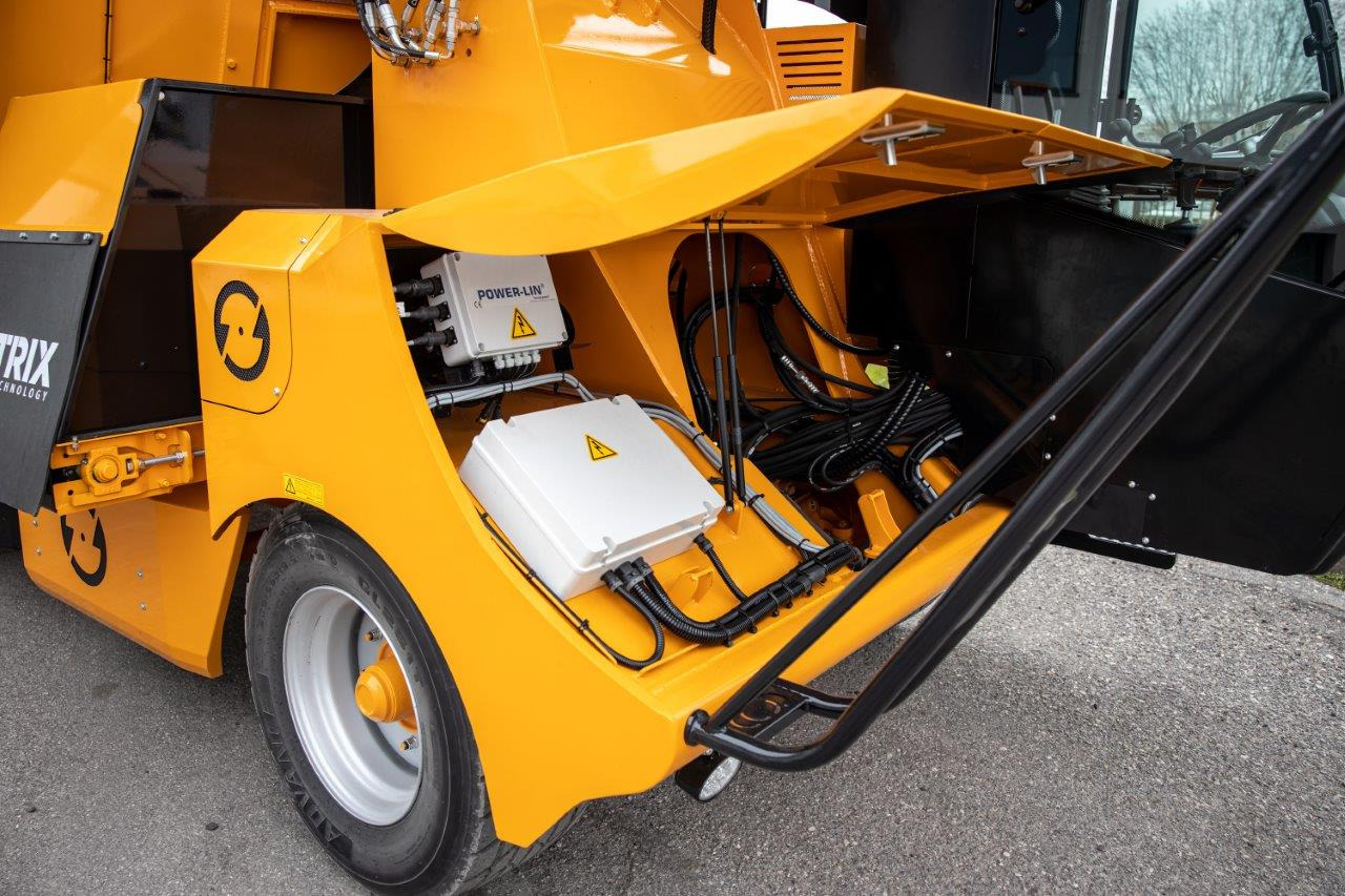 New Forage mixer wagon MATRIX formula: picture 14
