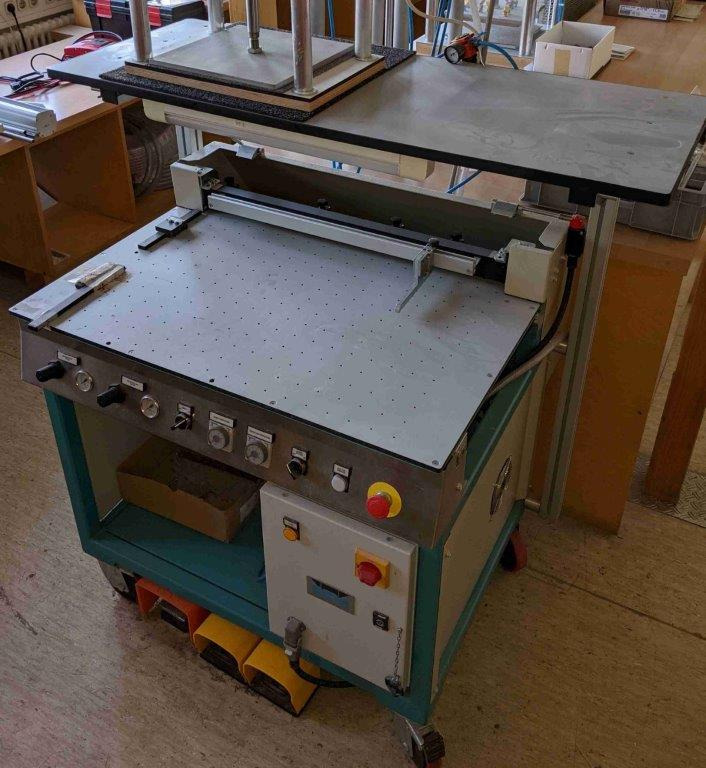 CMC - Q-Cover START 50-70 ceiling making device - Binding machine: picture 1 CMC - Q-Cover START 50-70 ceiling making device - Binding machine: picture 1