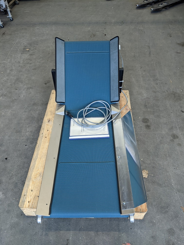Chip conveyor Auxiliary conveyor Busch HF 35 - Belt conveyor: picture 3 Chip conveyor Auxiliary conveyor Busch HF 35 - Belt conveyor: picture 3