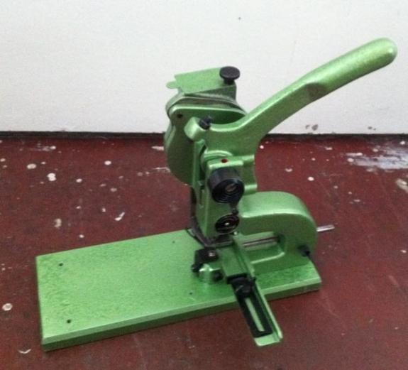 Hang Piccolo oiling machine - Printing machinery: picture 1 Hang Piccolo oiling machine - Printing machinery: picture 1