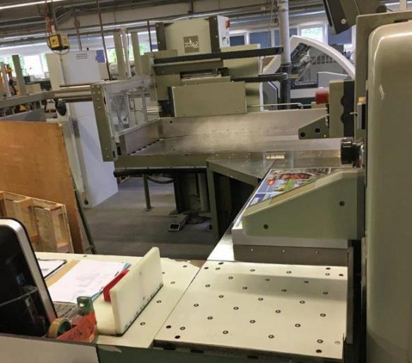 Polar Mohr 137 EM-MON cutting line - Paper cutting machine: picture 4 Polar Mohr 137 EM-MON cutting line - Paper cutting machine: picture 4