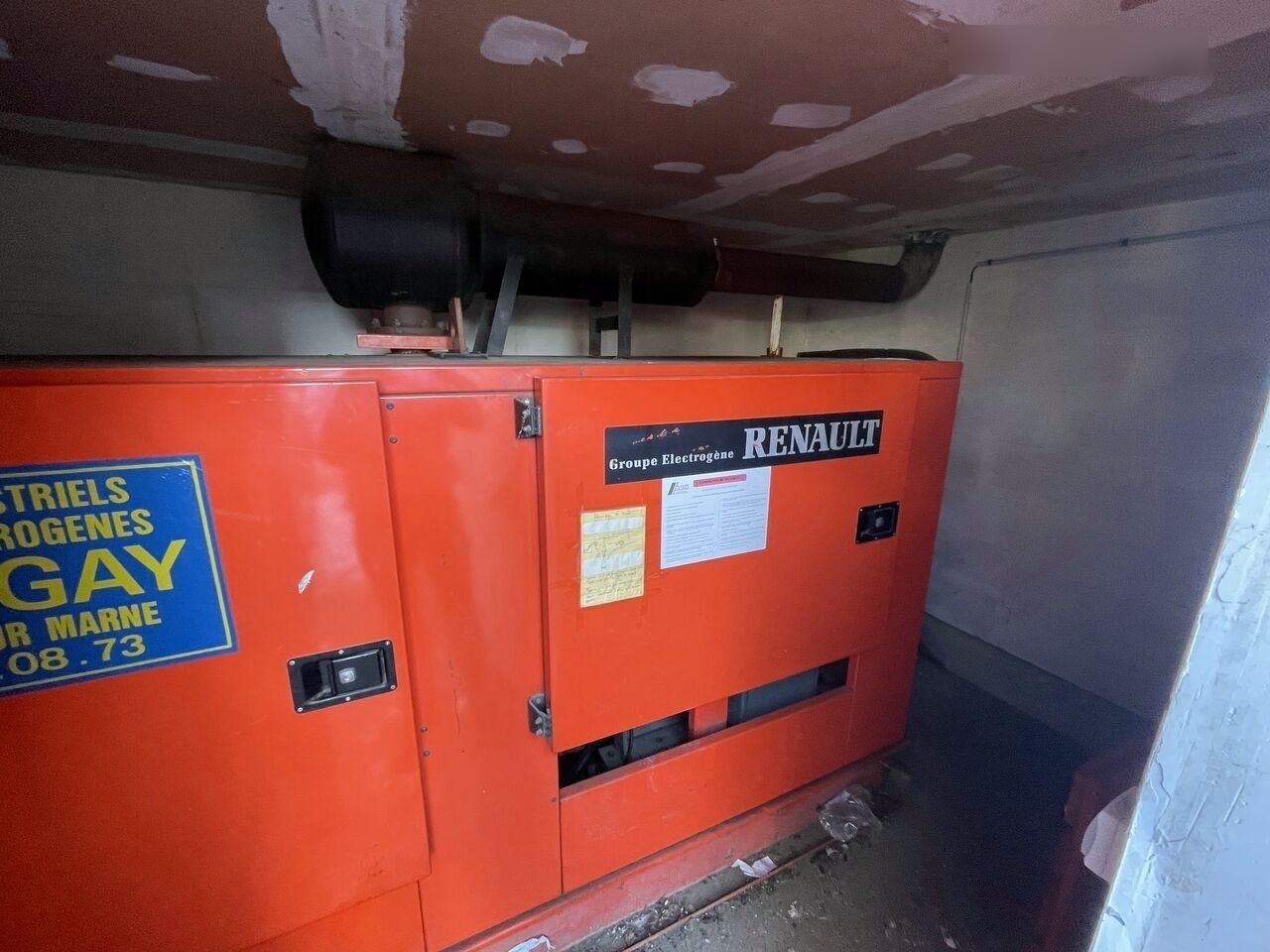 Renault 220 kVa - Generator set: picture 2 Renault 220 kVa - Generator set: picture 2