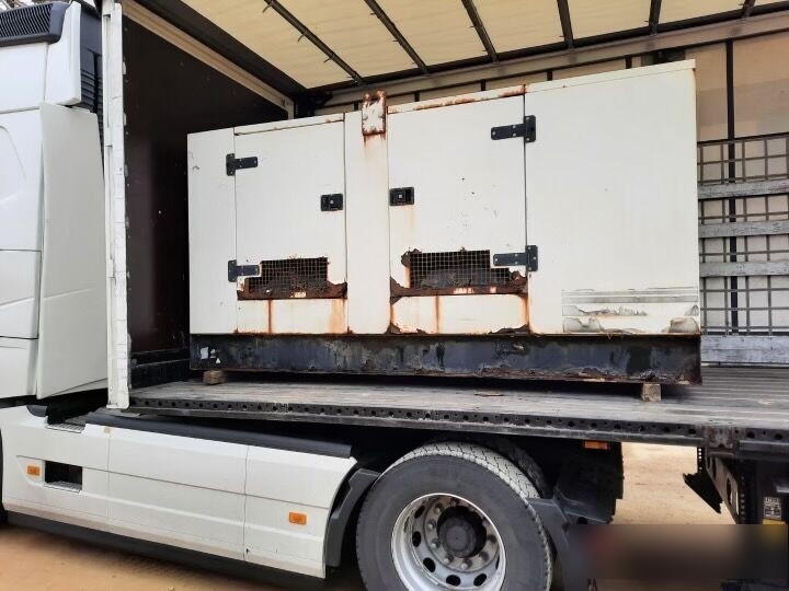 SDMO 200 kVa Cummins - Generator set: picture 1 SDMO 200 kVa Cummins - Generator set: picture 1