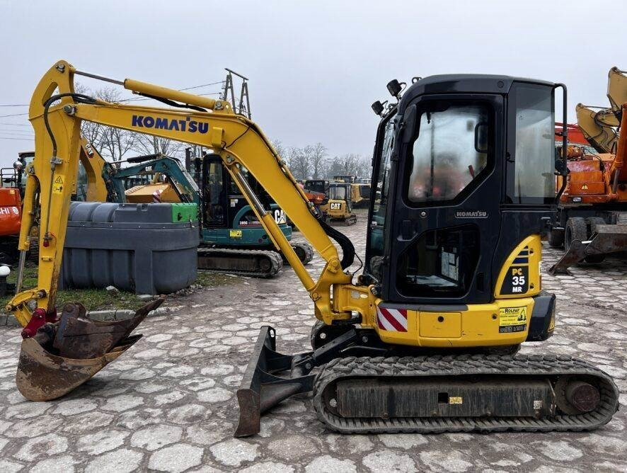 Komatsu PC35 MR-3 - Mini excavator: picture 3 Komatsu PC35 MR-3 - Mini excavator: picture 3