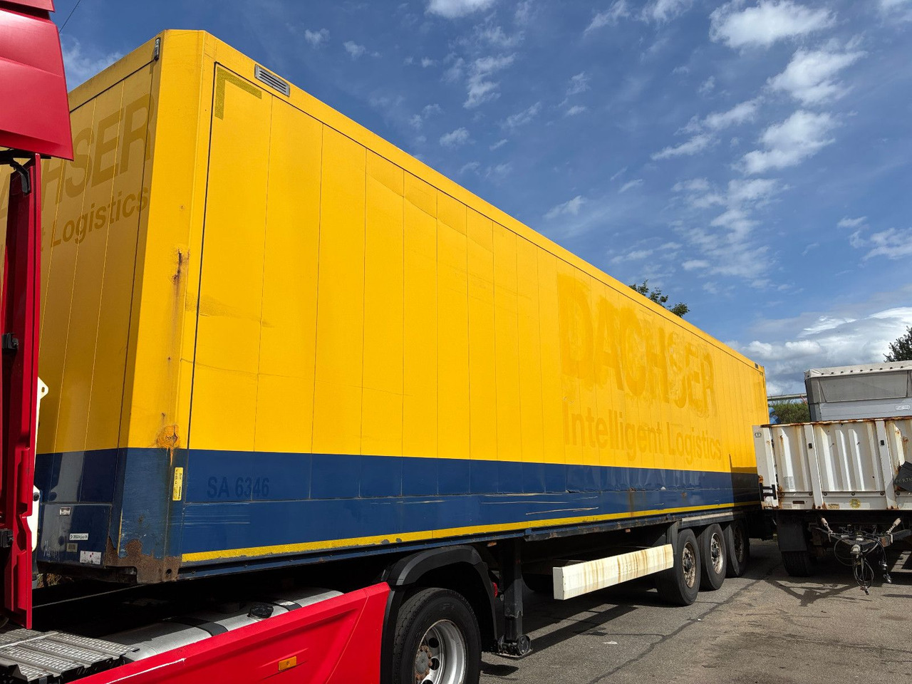 Krone SD Textilkoffer/Luft/Scheibe - Closed box semi-trailer: picture 1 Krone SD Textilkoffer/Luft/Scheibe - Closed box semi-trailer: picture 1