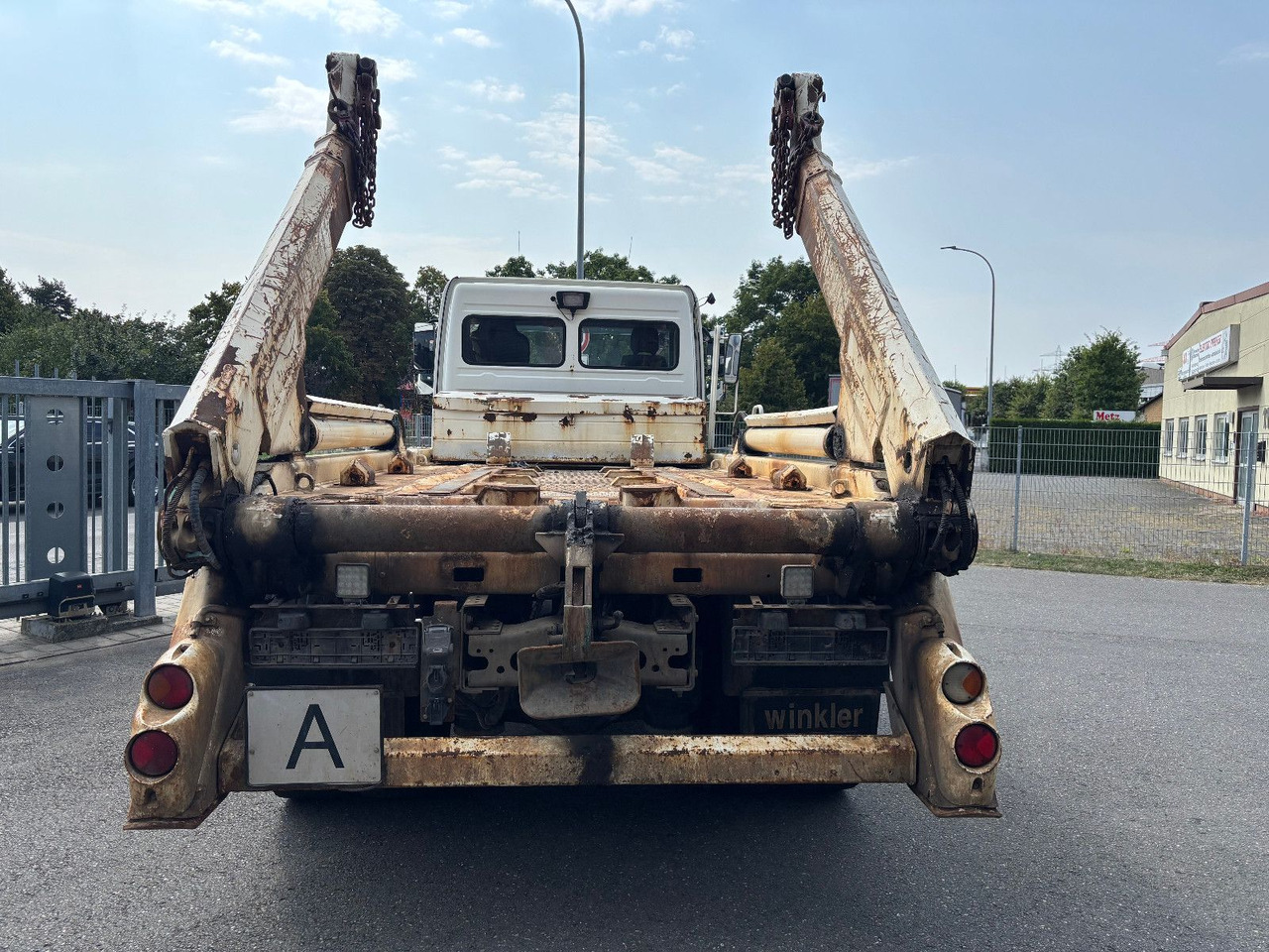 Tipper Mercedes-Benz 1833 Meiller kein 1840: picture 7 Tipper Mercedes-Benz 1833 Meiller kein 1840: picture 7