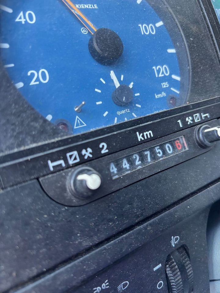 Mercedes-Benz Atego 815 817 818/Partywagen/Tour Lkw Mercedes-Benz Atego 815 817 818/Partywagen/Tour Lkw - Closed box van: picture 5 Mercedes-Benz Atego 815 817 818/Partywagen/Tour Lkw Mercedes-Benz Atego 815 817 818/Partywagen/Tour Lkw - Closed box van: picture 5