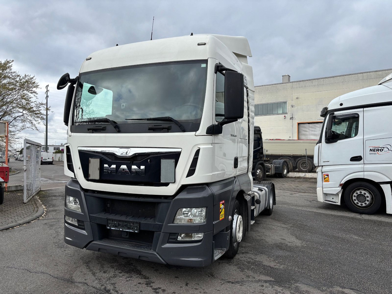 MAN TGX 18.440/Retarder/Hubsattelkupplung/Navi - Tractor unit: picture 3 MAN TGX 18.440/Retarder/Hubsattelkupplung/Navi - Tractor unit: picture 3