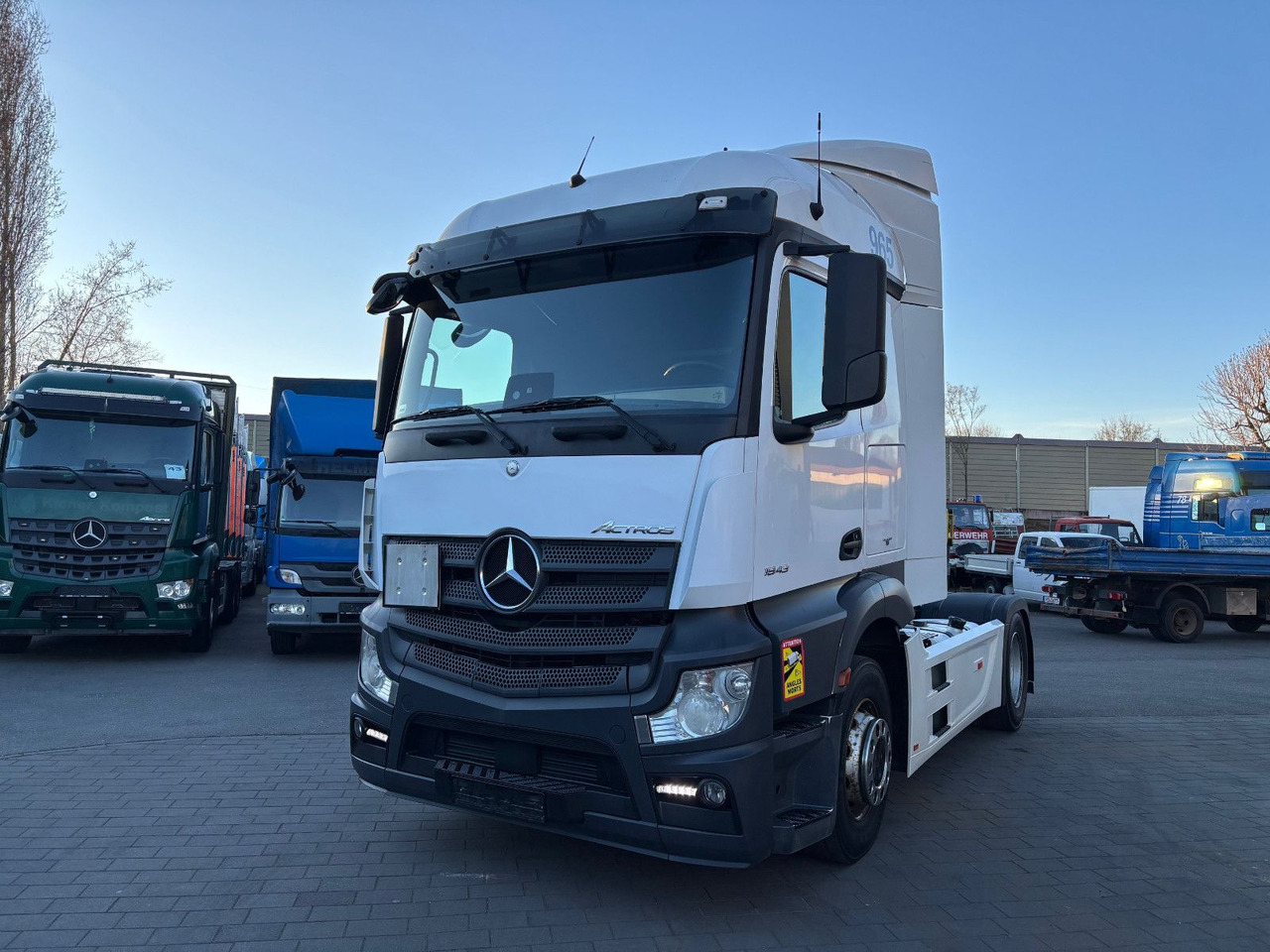 Mercedes-Benz Actros 1843 1845 - Tractor unit: picture 4 Mercedes-Benz Actros 1843 1845 - Tractor unit: picture 4