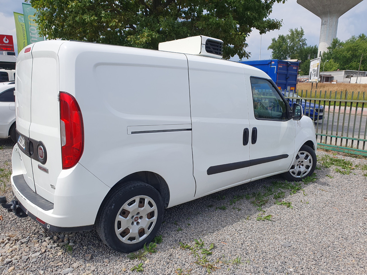 FIAT DOBLO LONG CHLODNIA carrier KLIMA EURO6 - Refrigerated delivery van: picture 2 FIAT DOBLO LONG CHLODNIA carrier KLIMA EURO6 - Refrigerated delivery van: picture 2