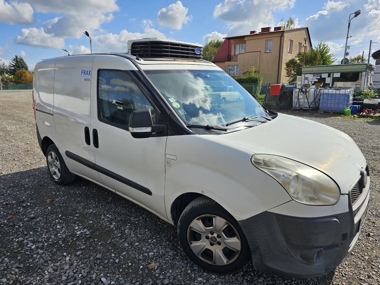 Refrigerated delivery van Fiat Doblo chlodnia mroznia carrier +230v   - 18 C  euro5 [ Copy ]: picture 1