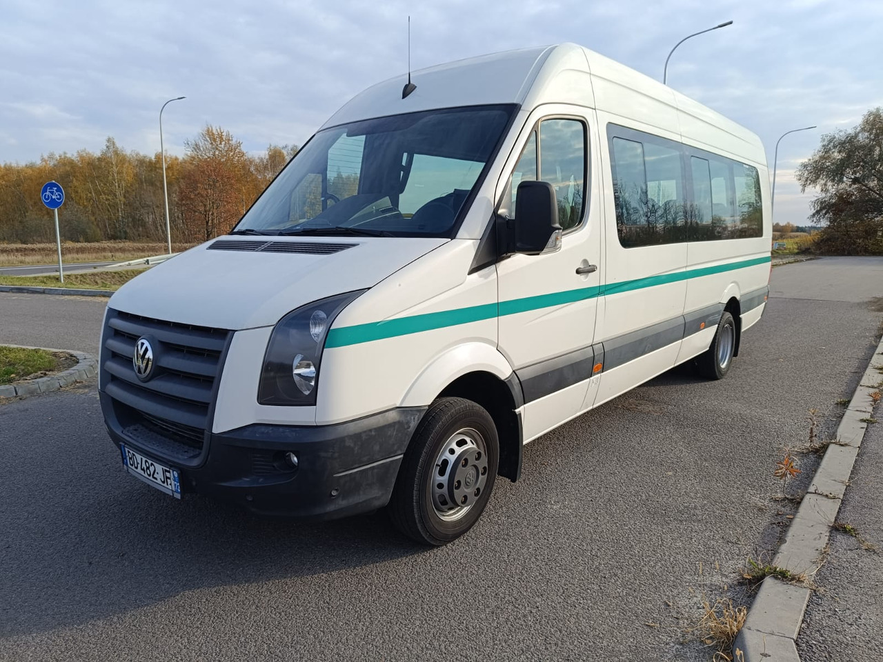 VOLKSWAGEN CRAFTER 23 OSOBY KLIMA WEBASTO KAMERA RETARDER HAK EURO5 - Coach: picture 3 VOLKSWAGEN CRAFTER 23 OSOBY KLIMA WEBASTO KAMERA RETARDER HAK EURO5 - Coach: picture 3