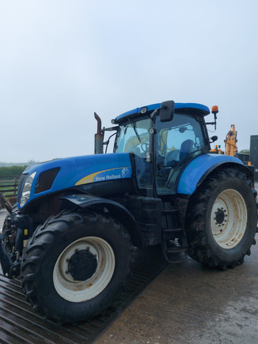 2011 New Holland T7040 - Farm tractor: picture 3 2011 New Holland T7040 - Farm tractor: picture 3