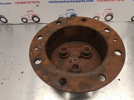 Case Hub Cover 4472452036 Zf Apl 330 81437c1 - Wheel hub for Farm tractor: picture 4 Case Hub Cover 4472452036 Zf Apl 330 81437c1 - Wheel hub for Farm tractor: picture 4
