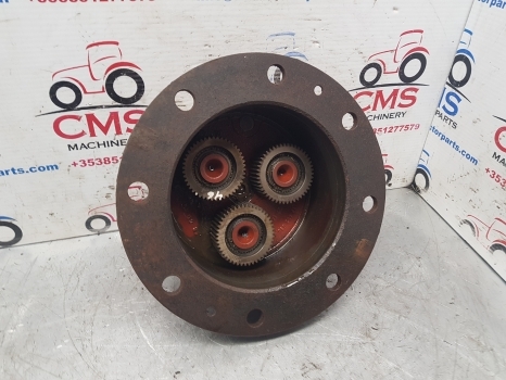 Case International 56, 44, 43, 85, 95 Zf Apl330 Front Axle Hub Plate 4472452036 - Wheel hub for Farm tractor: picture 1 Case International 56, 44, 43, 85, 95 Zf Apl330 Front Axle Hub Plate 4472452036 - Wheel hub for Farm tractor: picture 1