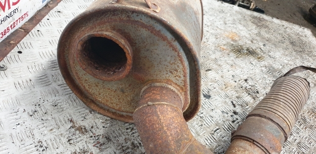Claas Ares 836, 696, 616, 826, 720 Exhaust Box Silencer 7700042338 - Muffler for Farm tractor: picture 5 Claas Ares 836, 696, 616, 826, 720 Exhaust Box Silencer 7700042338 - Muffler for Farm tractor: picture 5