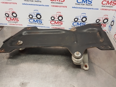 Claas Arion 640, 500, 600 Catalyst Filter Support 0011470820, 0011470480 - Muffler/ Exhaust system for Farm tractor: picture 5 Claas Arion 640, 500, 600 Catalyst Filter Support 0011470820, 0011470480 - Muffler/ Exhaust system for Farm tractor: picture 5