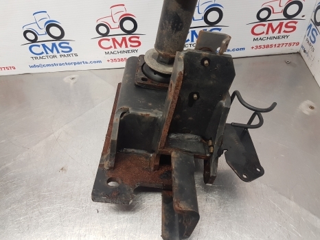 Claas Arion 640, 600, 500 Cab Back Suspension Support Assy Rhs 0021500984 - Cab suspension for Agricultural machinery: picture 3 Claas Arion 640, 600, 500 Cab Back Suspension Support Assy Rhs 0021500984 - Cab suspension for Agricultural machinery: picture 3