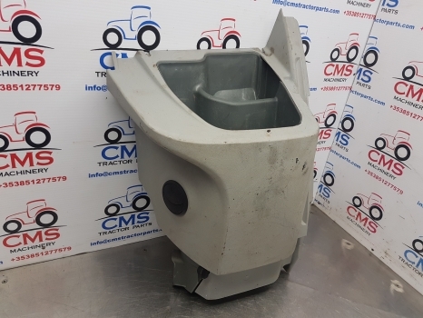 Claas Arion 640, 600, 500 Hexashift, Cmatic Cab Lower Trim Panel 0021509593, - Cab and interior for Farm tractor: picture 2 Claas Arion 640, 600, 500 Hexashift, Cmatic Cab Lower Trim Panel 0021509593, - Cab and interior for Farm tractor: picture 2