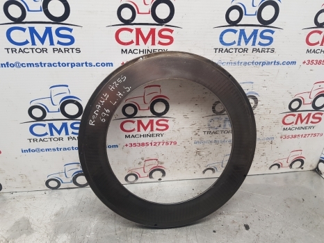 Claas Renault Ares 600 Rx, Rz, Atz 696 Brake Actuator Plate 7700049619 - Brake parts for Farm tractor: picture 1 Claas Renault Ares 600 Rx, Rz, Atz 696 Brake Actuator Plate 7700049619 - Brake parts for Farm tractor: picture 1